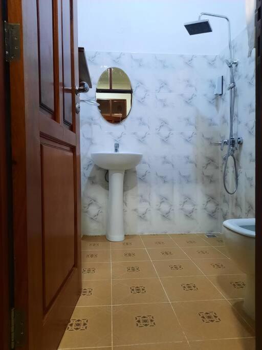 Ellyz Home Stay Моши Екстериор снимка